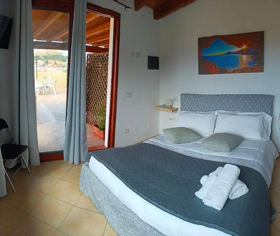 L'Attico Villasimius Bed & Breakfast